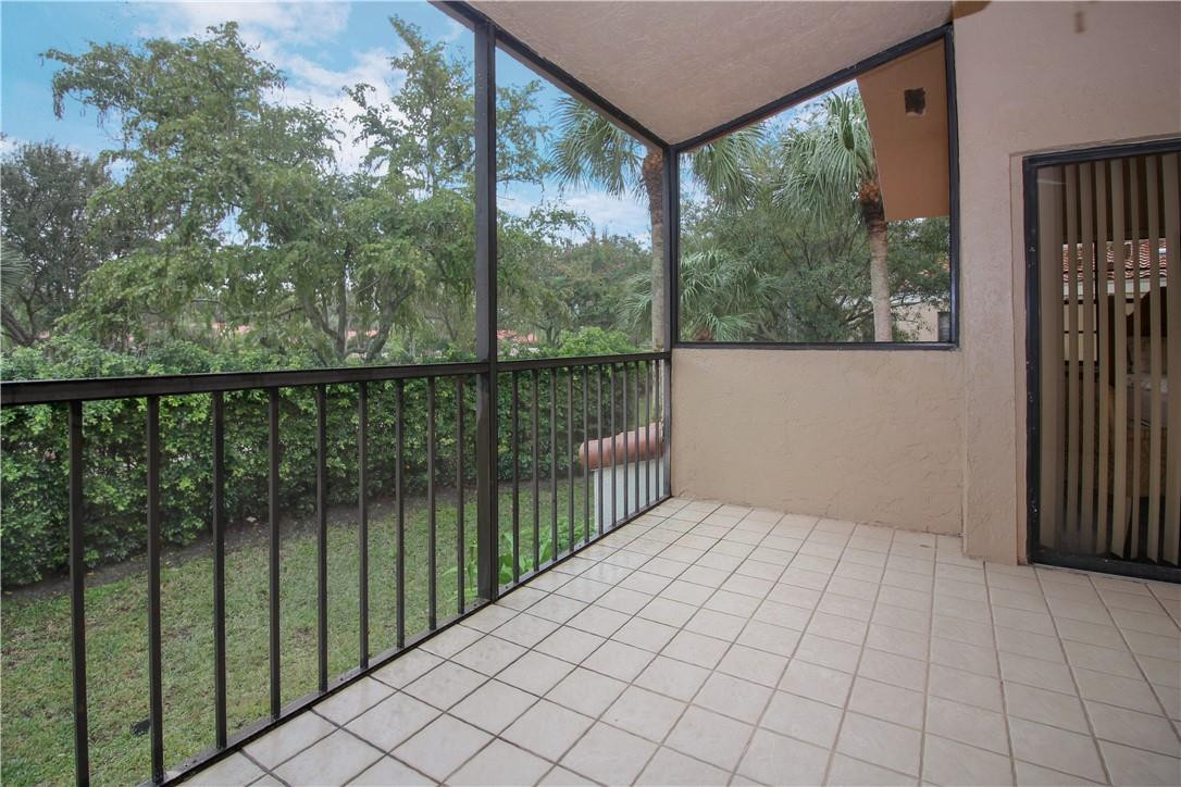 17324 Boca Club Boulevard, Unit 907 Boca Raton, FL 33487 - Photo 32 of 33 Photo 32