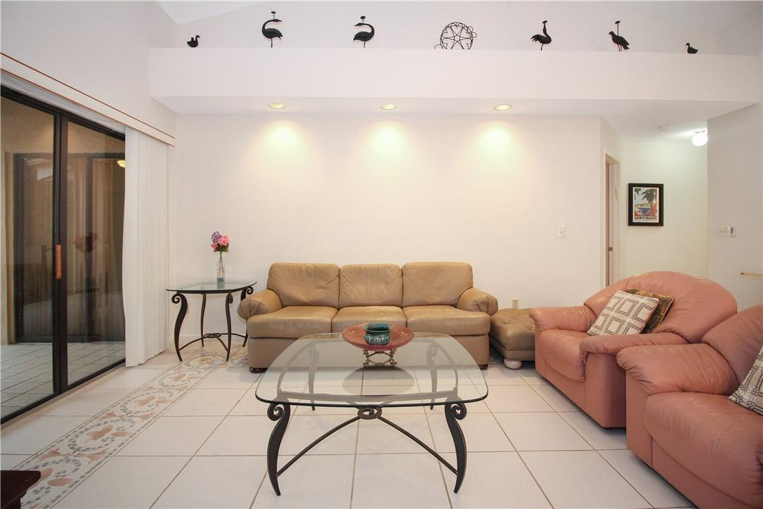 17324 Boca Club Boulevard, Unit 907 Boca Raton, FL 33487 - Photo 7 of 33 Photo 7