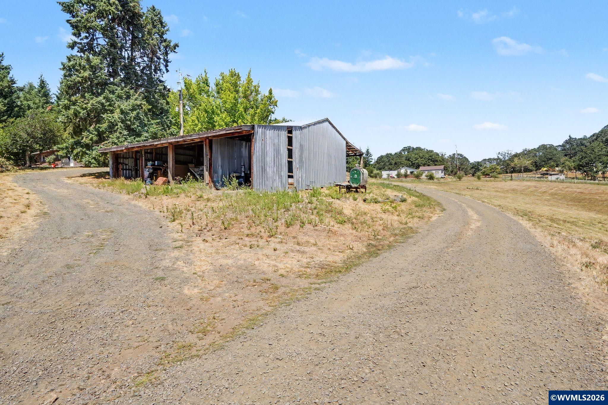 13815 Sunnyside Road Dallas, OR 97338 - Photo 30 of 49