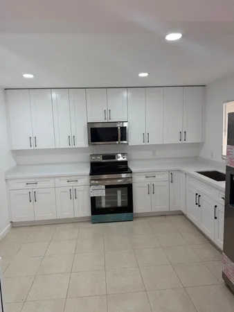 $2,000 | 4524 Southwest 54th Street, Unit 603W, Dania Beach, FL 33314