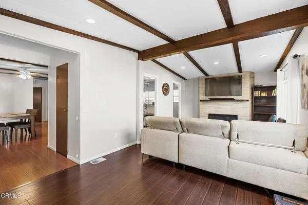 $199,999 | 1550 Rory Lane, Unit 248, Simi Valley, CA 93063