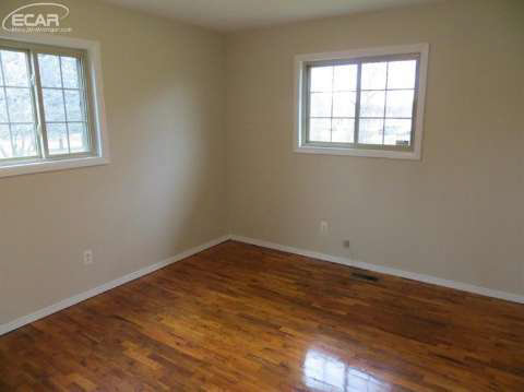 6320 East Lake Road Millington, MI 48746 - Photo 9 of 20 20415373-8.JPG