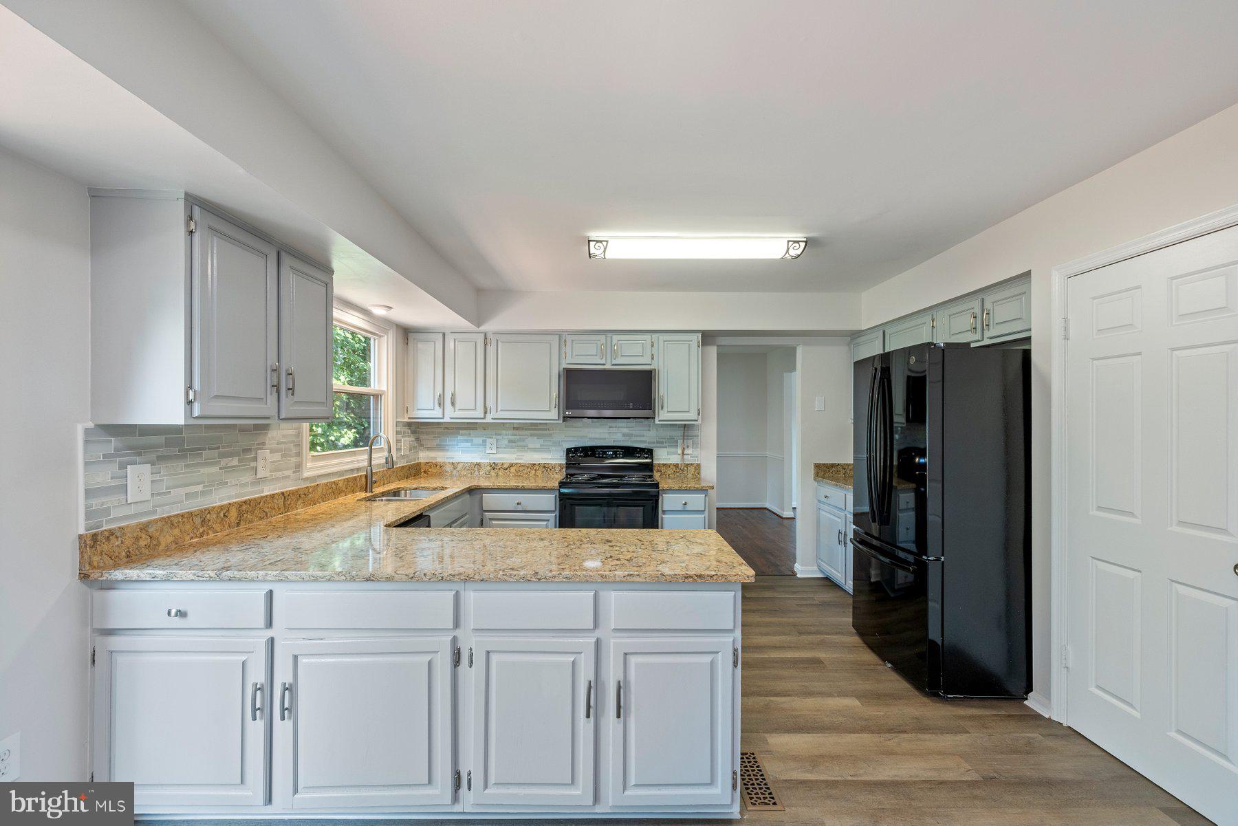 17624 Goose Creek Road Olney, MD 20832 - Photo 15 of 56 Kitchen