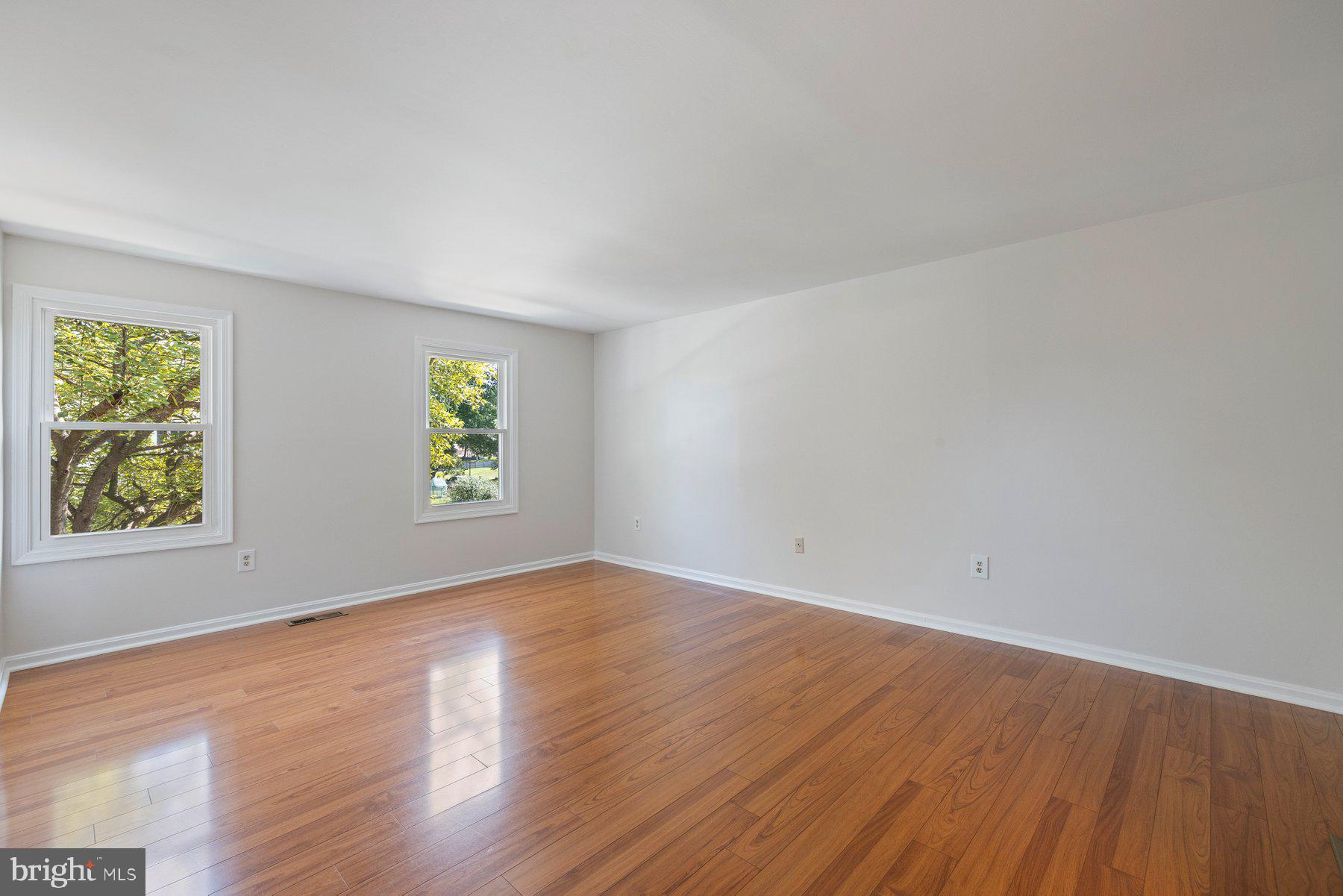 17624 Goose Creek Road Olney, MD 20832 - Photo 33 of 56 Primary bedroom