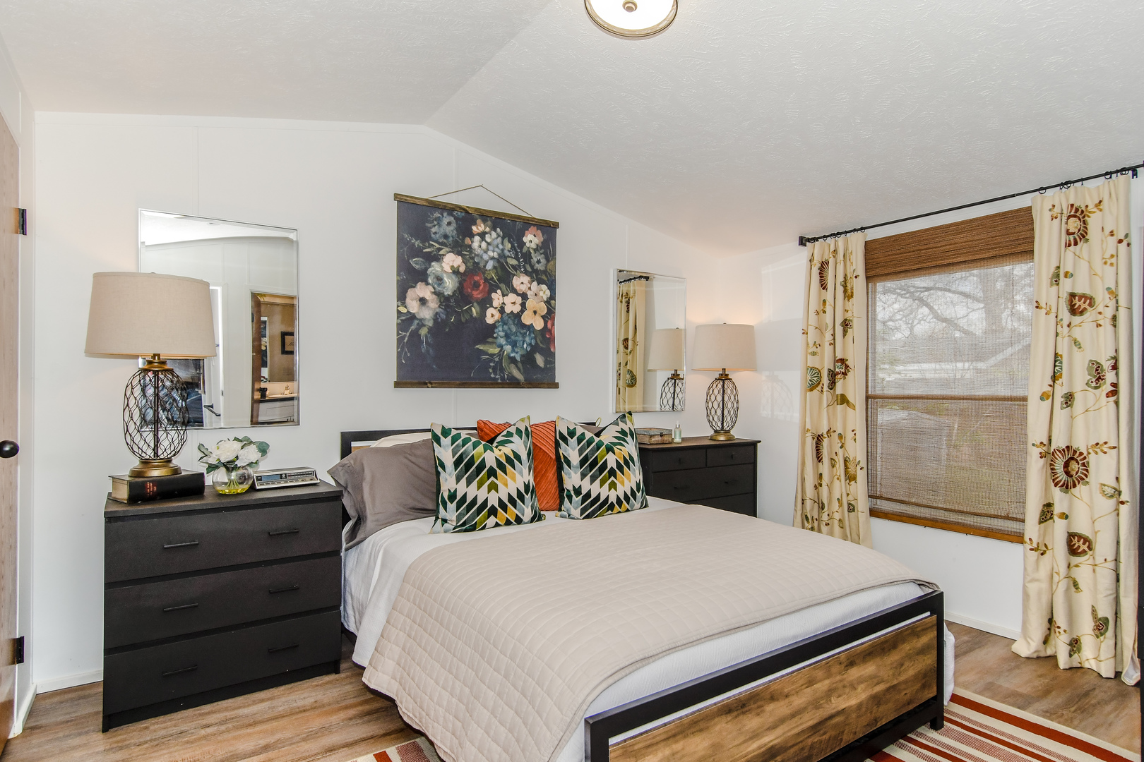 58 Oak Street Minooka, IL 60447 - Photo 15 of 28 a bedroom with a bed and wooden floor