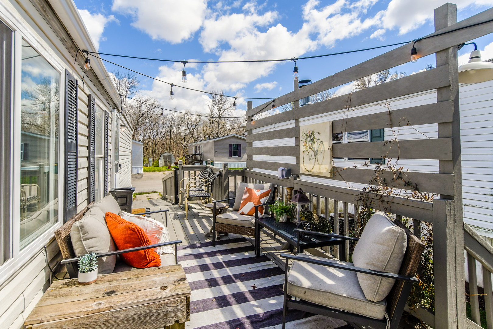 58 Oak Street Minooka, IL 60447 - Photo 25 of 28 a room with furniture