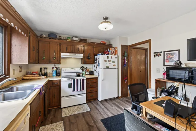 $425,000 | 1240 Norton Avenue Northeast, Fridley, MN 55432