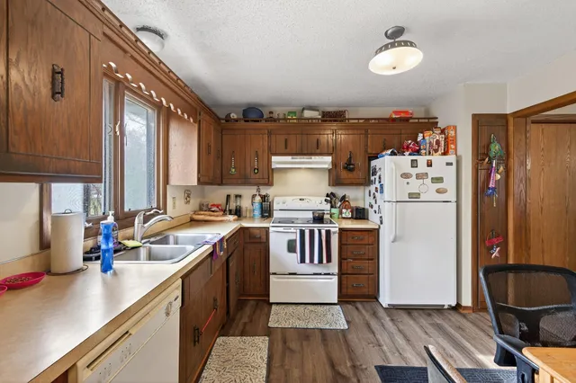 $425,000 | 1240 Norton Avenue Northeast, Fridley, MN 55432