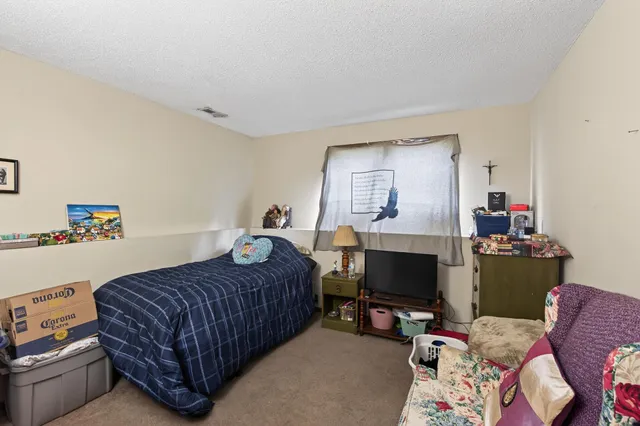 $425,000 | 1240 Norton Avenue Northeast, Fridley, MN 55432