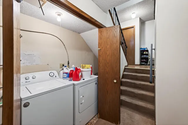 $425,000 | 1240 Norton Avenue Northeast, Fridley, MN 55432