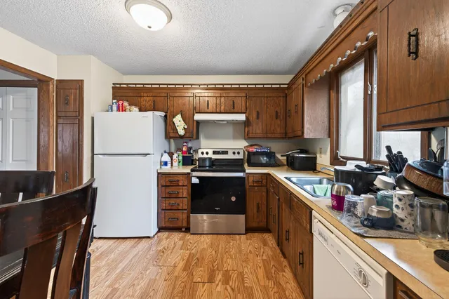 $425,000 | 1240 Norton Avenue Northeast, Fridley, MN 55432