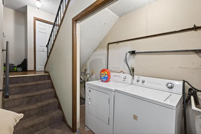 $425,000 | 1240 Norton Avenue Northeast, Fridley, MN 55432