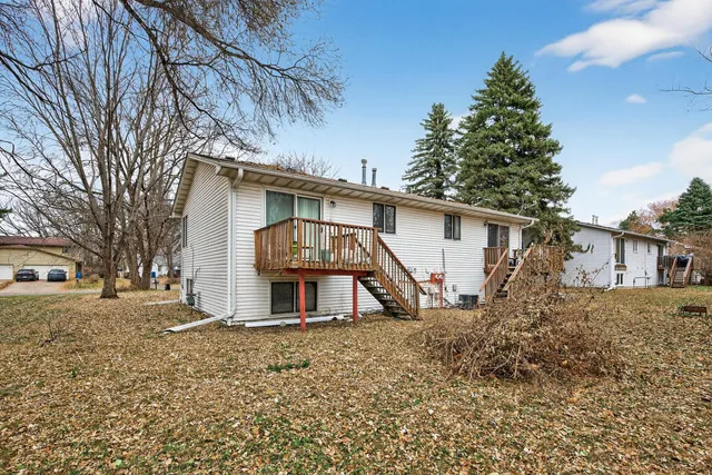 $425,000 | 1240 Norton Avenue Northeast, Fridley, MN 55432