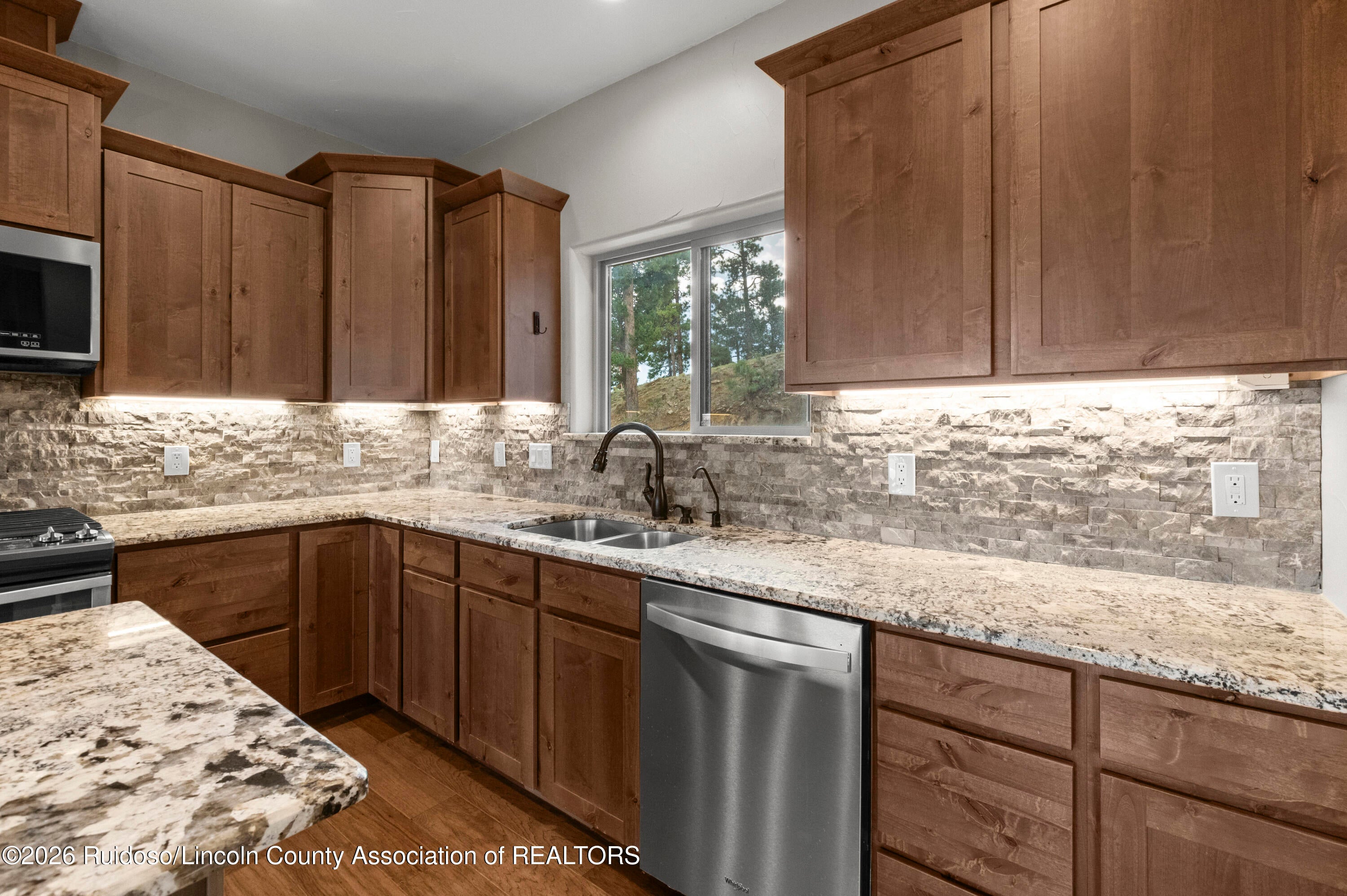 204 Mountain High Circle Ruidoso, NM 88345 - Photo 18 of 120 Gallery Image 18