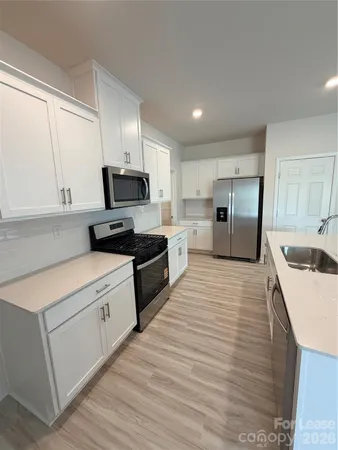 $2,500 | 12036 Zazu Way, Charlotte, NC 28215