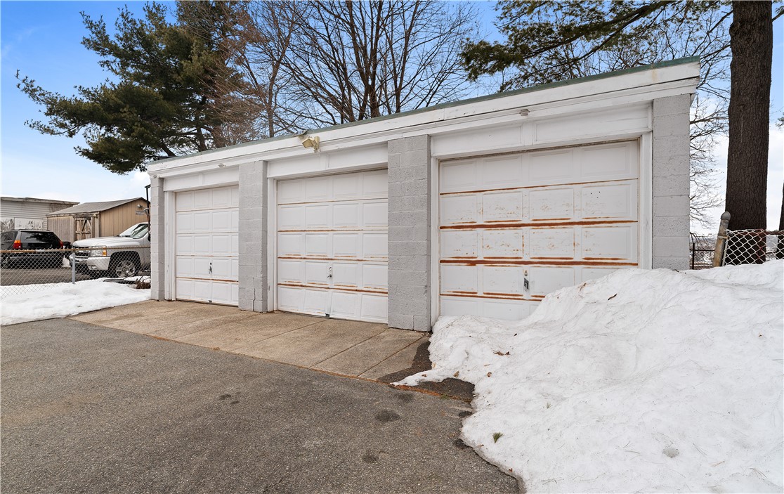 29 Jenks Avenue Central Falls, RI 02863 - Photo 41 of 46