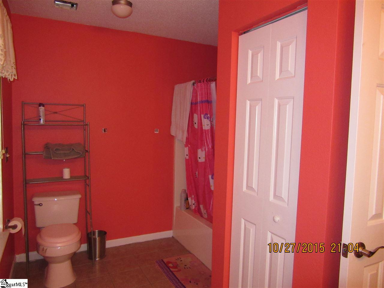 177 Wickersham Way Easley, SC 29642 - Photo 15 of 21 Gallery Image 15