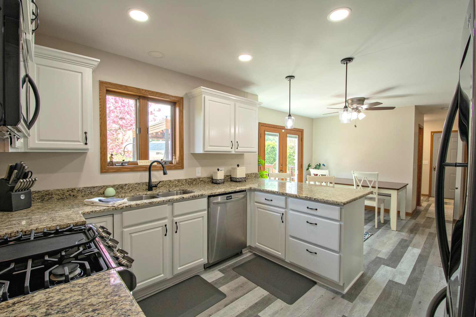 2317 Amanda Drive Spring Grove, IL 60081 - Photo 13 of 36