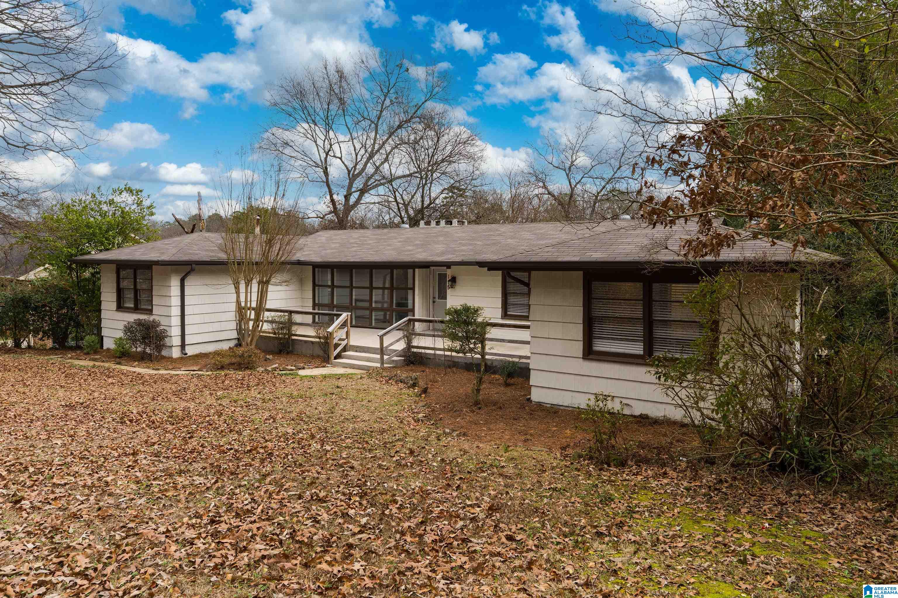 115 Hillside Road Bessemer, AL 35020 - Photo 2 of 31