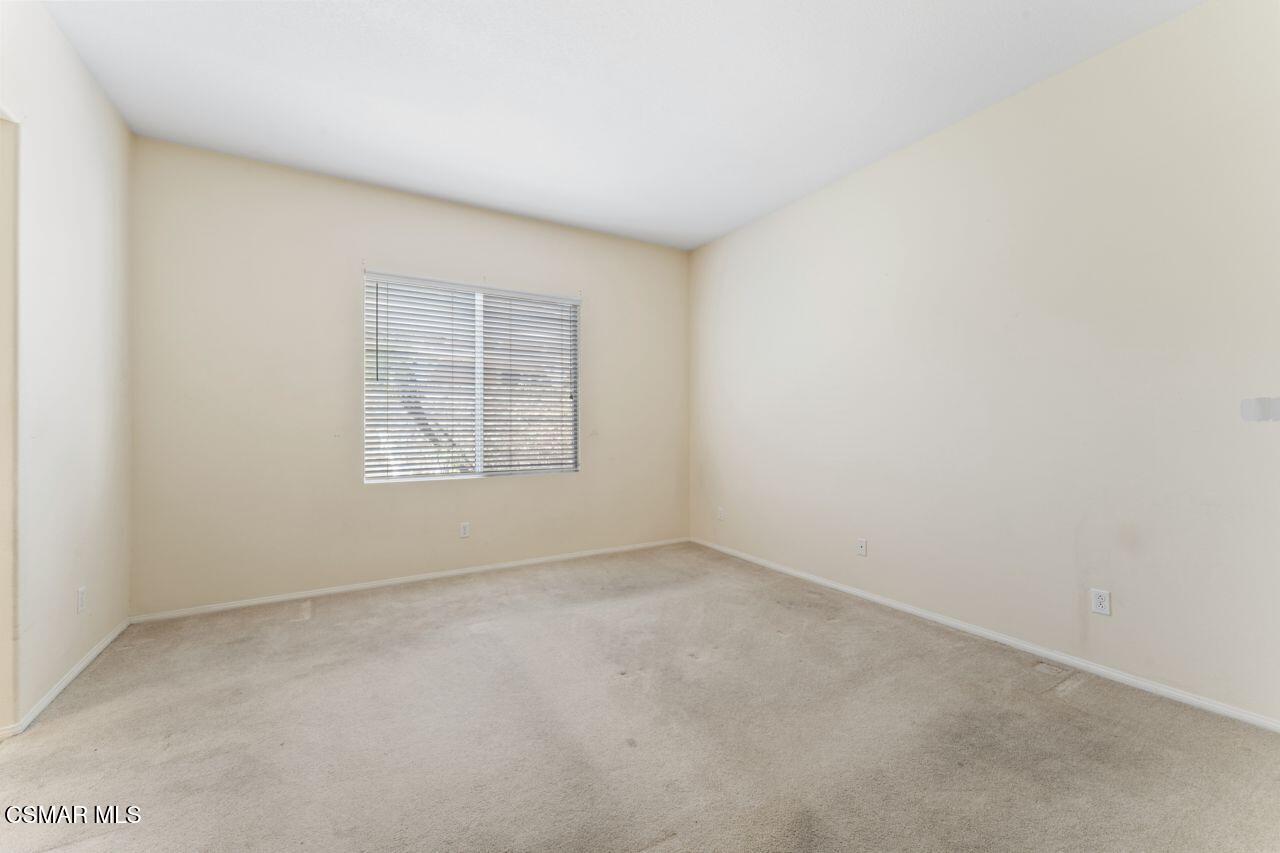 2535 Parade Avenue Simi Valley, CA 93063 - Photo 13 of 31 photos_web_resolution_DSC09198