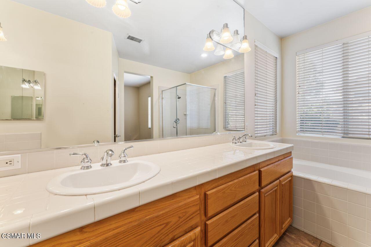 2535 Parade Avenue Simi Valley, CA 93063 - Photo 16 of 31 photos_web_resolution_DSC09213