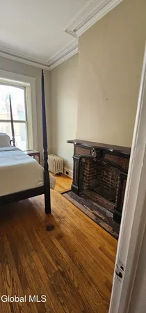 $2,500 | 44 A Clinton Avenue, Unit A, Albany, NY 12210