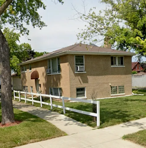 $399,999 | 220 South 9th Avenue, Maywood, IL 60153