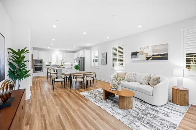 $1,698,000 | 620 Cardiff Reef, Costa Mesa, CA 92627