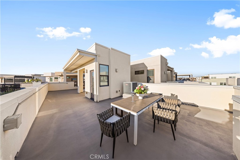 620 Cardiff Reef Costa Mesa, CA 92627 - Photo 38 of 45