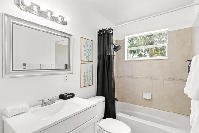 $629,222 | 19165 Southeast Homewood Avenue, Jupiter, FL 33469