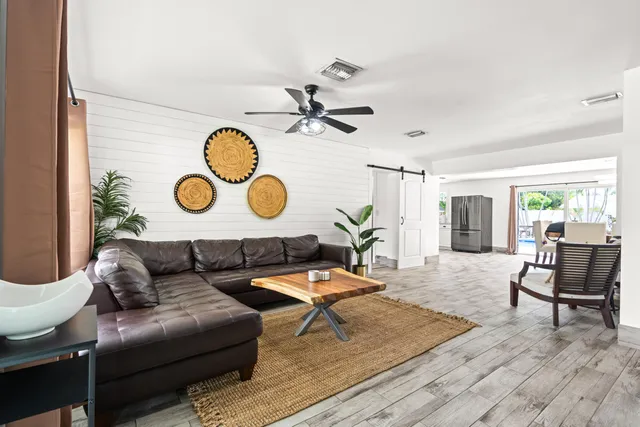 $629,222 | 19165 Southeast Homewood Avenue, Jupiter, FL 33469