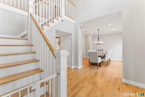 $800,000 | 5 Anthonys Lane, New Milford, CT 06776