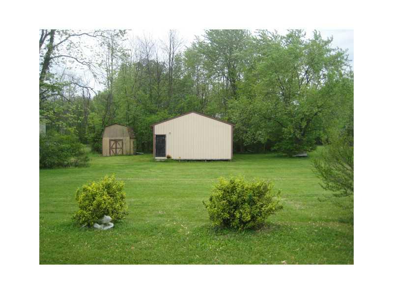 645 South Franklin Road Indianapolis, IN 46239 - Photo 11 of 15 Gallery Image 11