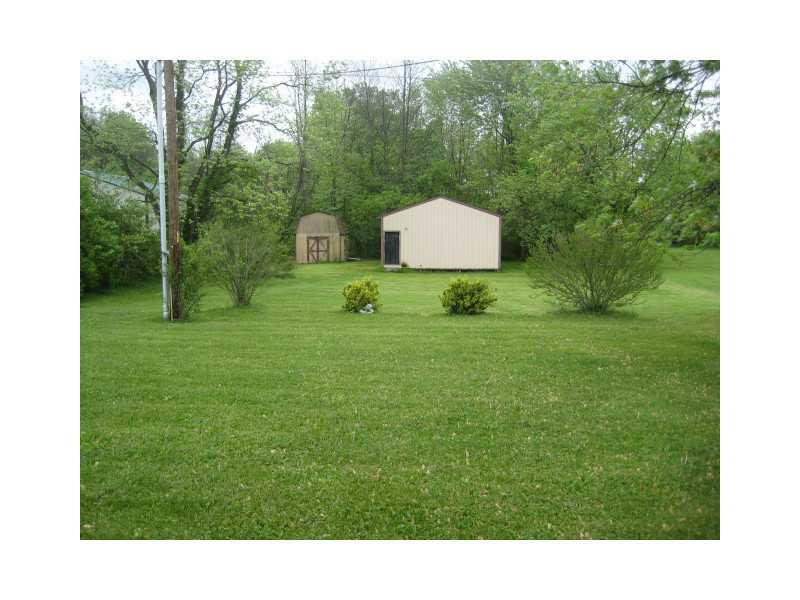 645 South Franklin Road Indianapolis, IN 46239 - Photo 10 of 15 Gallery Image 10