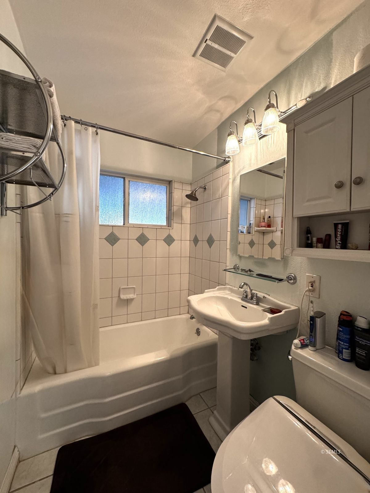 241 South Sunland Street Ridgecrest, CA 93555 - Photo 15 of 19 Gallery Image 15