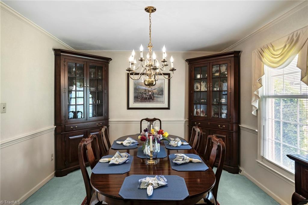 1393 Turkey Hill Road Winston-Salem, NC 27106 - Photo 6 of 36 Dining Room