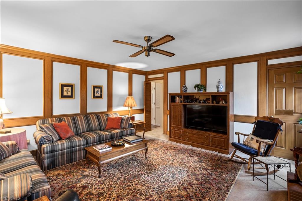 1393 Turkey Hill Road Winston-Salem, NC 27106 - Photo 7 of 36 Den