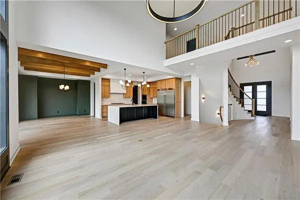 $1,199,900 | 11707 West 181st Terrace, Overland Park, KS 66013