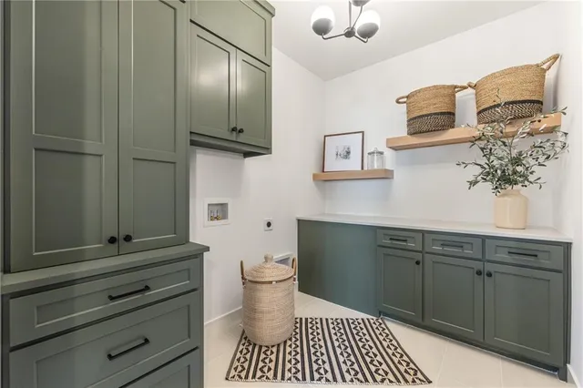 $1,259,900 | 11707 West 181st Terrace, Overland Park, KS 66013