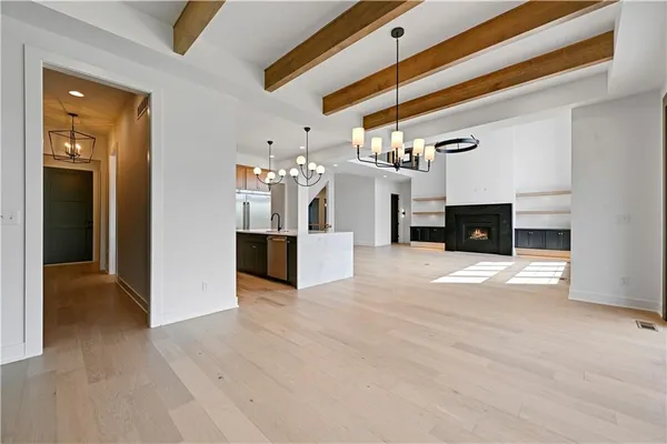 $1,199,900 | 11707 West 181st Terrace, Overland Park, KS 66013