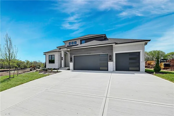 $1,199,900 | 11707 West 181st Terrace, Overland Park, KS 66013