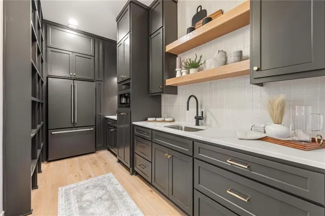 $1,259,900 | 11707 West 181st Terrace, Overland Park, KS 66013