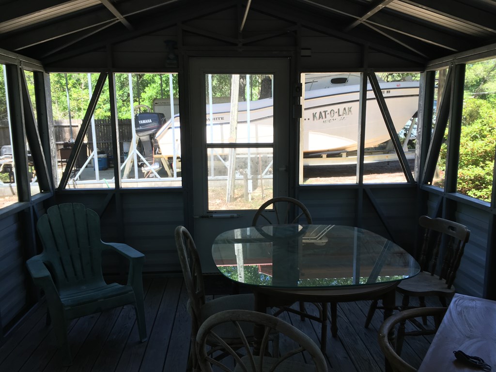 705 3 Rivers Road Carrabelle, FL 32322 - Photo 11 of 27 Gallery Image 11