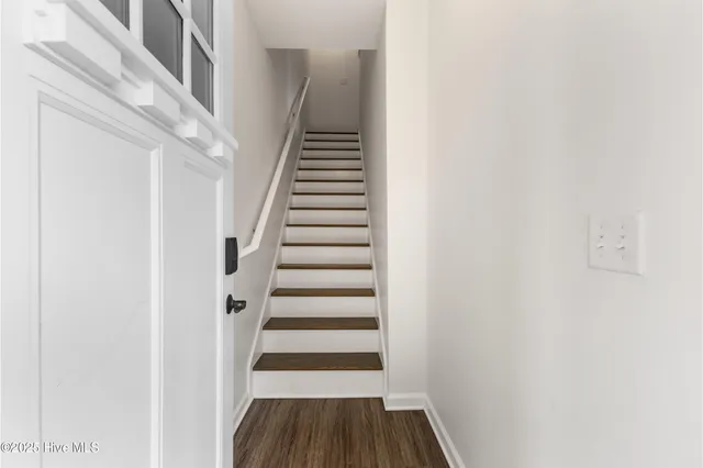 $489,900 | 208 A Bridgeview Court, Surf City, NC 28445