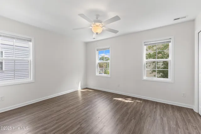 $489,900 | 208 A Bridgeview Court, Surf City, NC 28445