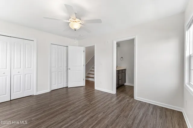 $489,900 | 208 A Bridgeview Court, Surf City, NC 28445