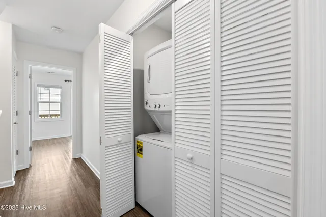 $489,900 | 208 A Bridgeview Court, Surf City, NC 28445