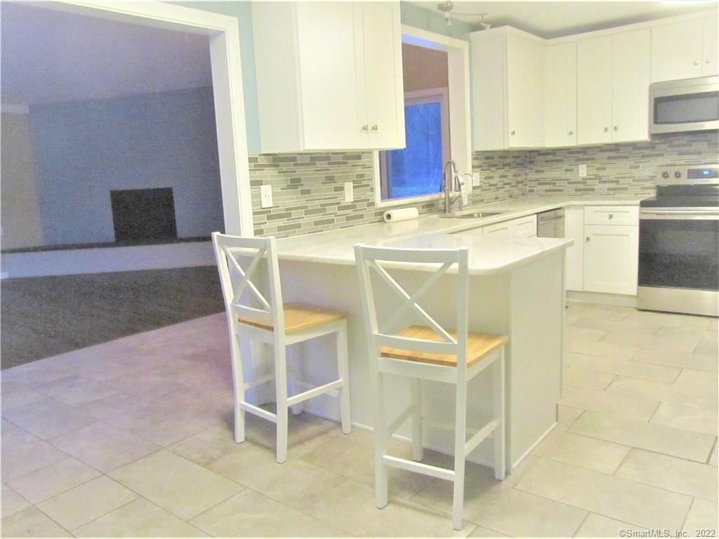116 West Mountain Road Canton, CT 06019 - Photo 1 of 1