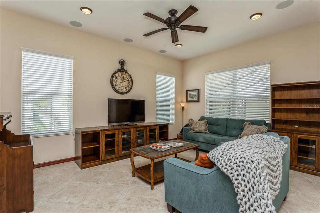 11112 Great Neck Road Riverview, FL 33578 - Photo 15 of 55 Family Room