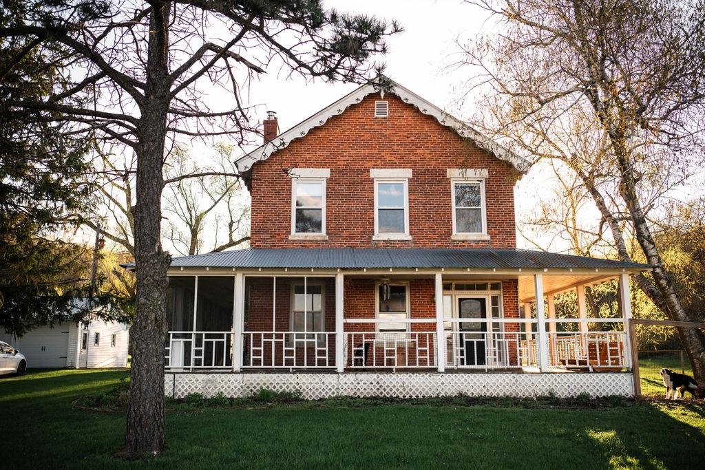 10198 South Crazy Hollow Road Hanover, IL 61041 - Photo 2 of 41